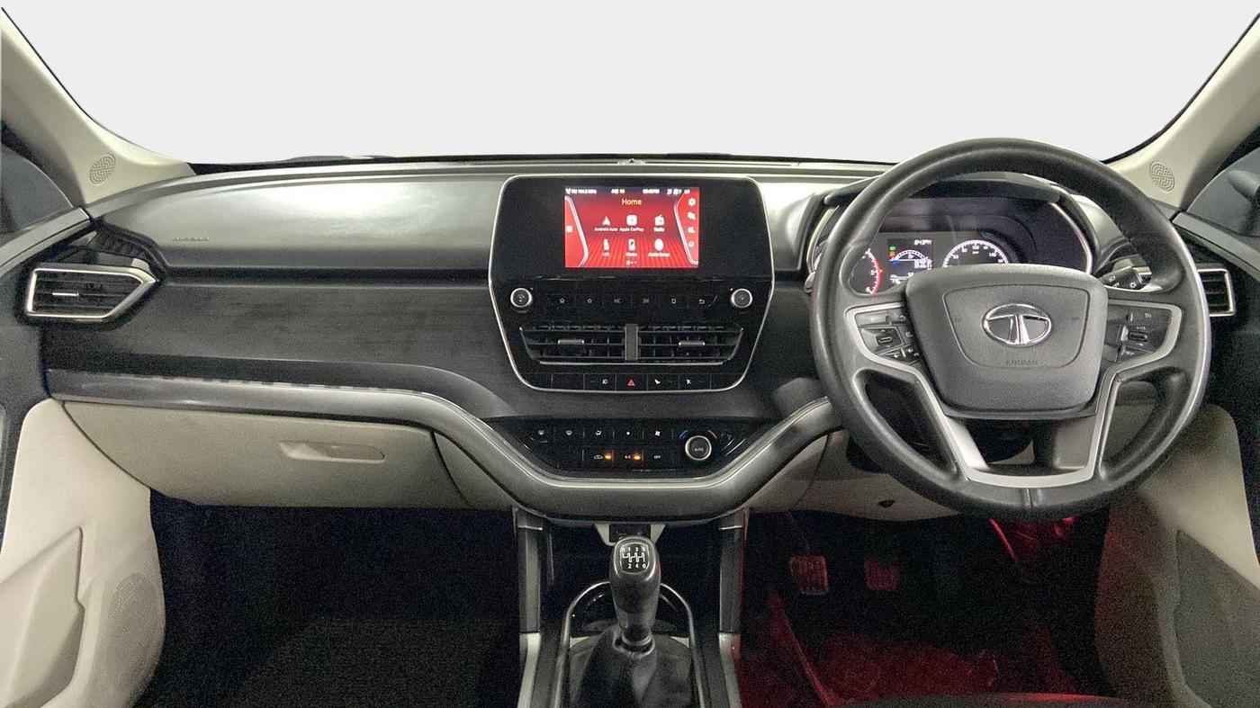2022 Tata Safari XT PLUS, Diesel, Manual, 17,708 km, Dashboard