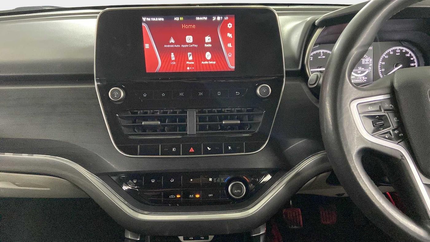2022 Tata Safari XT PLUS, Diesel, Manual, 17,708 km, Air Conditioner