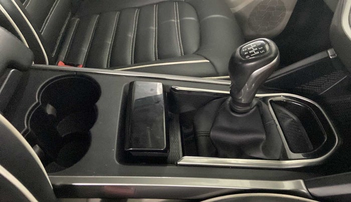 2022 Tata Safari XT PLUS, Diesel, Manual, 17,708 km, Gear Lever