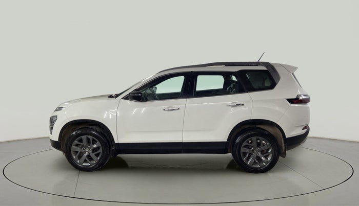 2022 Tata Safari XT PLUS, Diesel, Manual, 17,708 km, Left Side