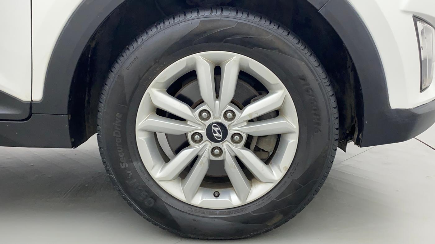 2017 Hyundai Creta SX PLUS 1.6 PETROL, Petrol, Manual, 81,394 km, Right Front Wheel