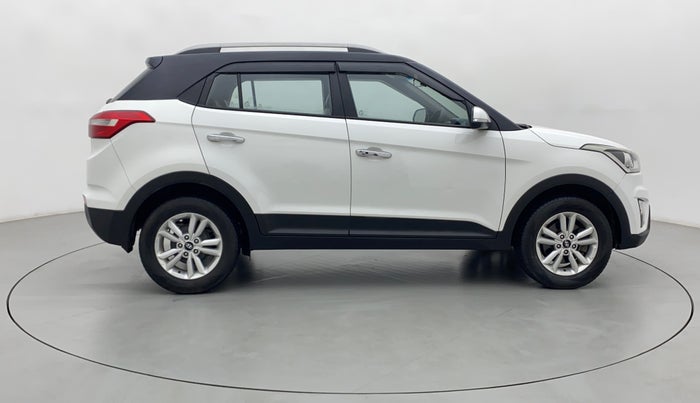 2017 Hyundai Creta SX PLUS 1.6 PETROL, Petrol, Manual, 81,394 km, Right Side View