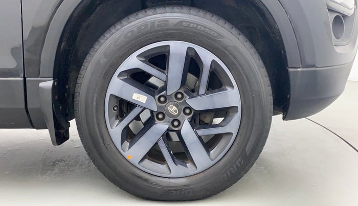 2021 Tata Harrier XZA PLUS 2.0L DARK EDITION, Diesel, Automatic, 13,330 km, Right Front Wheel