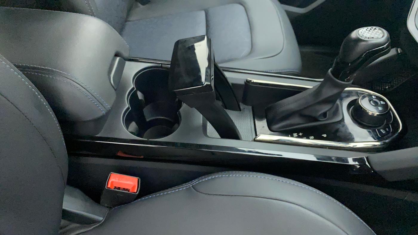 2021 Tata Harrier XZA PLUS 2.0L DARK EDITION, Diesel, Automatic, 13,330 km, Gear Lever