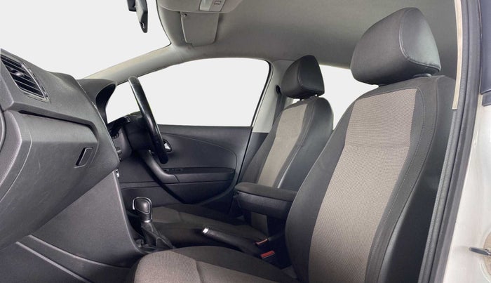 2015 Volkswagen Polo GT TSI AT, Petrol, Automatic, 66,311 km, Right Side Front Door Cabin