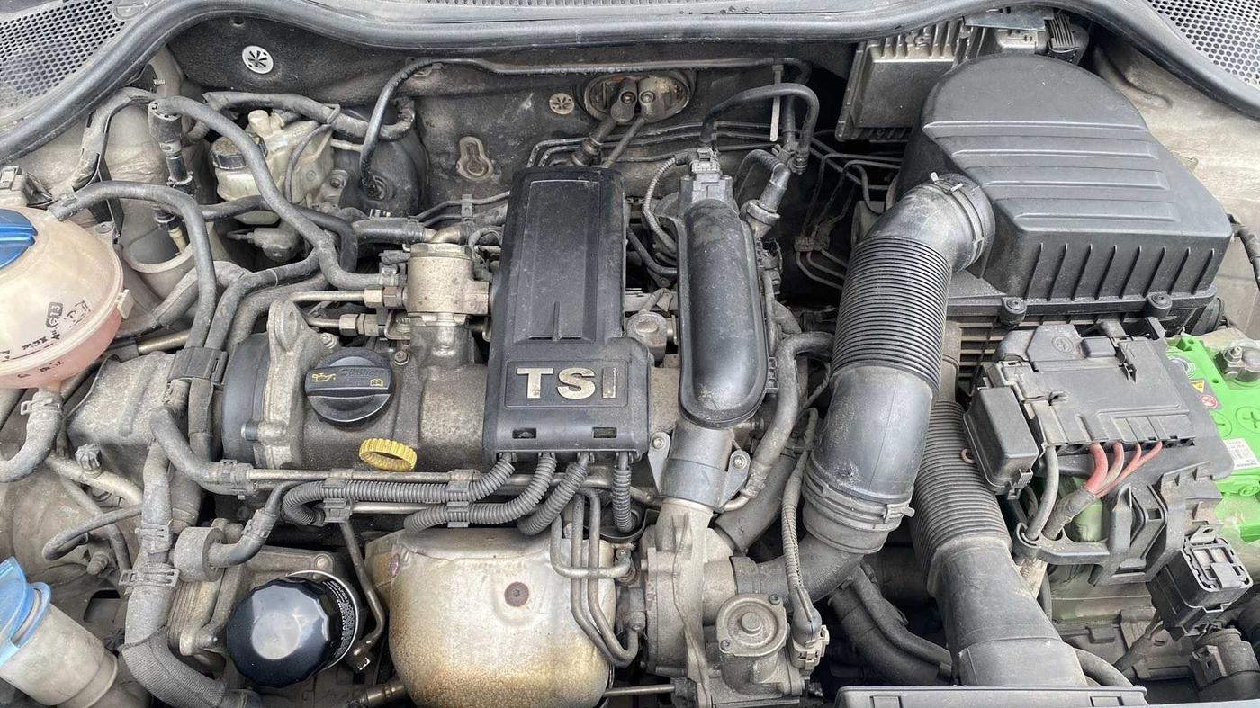 2015 Volkswagen Polo GT TSI AT, Petrol, Automatic, 66,311 km, Open Bonet