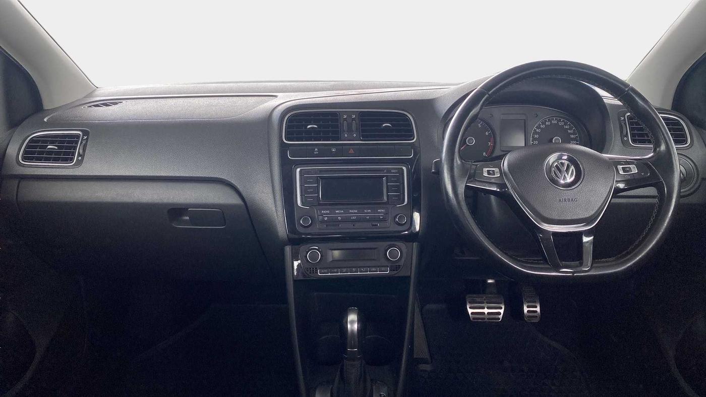 2015 Volkswagen Polo GT TSI AT, Petrol, Automatic, 66,311 km, Dashboard