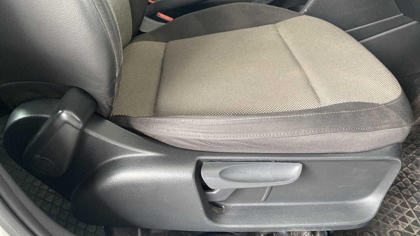 2015 Volkswagen Polo GT TSI AT, Petrol, Automatic, 66,311 km, Driver Side Adjustment Panel