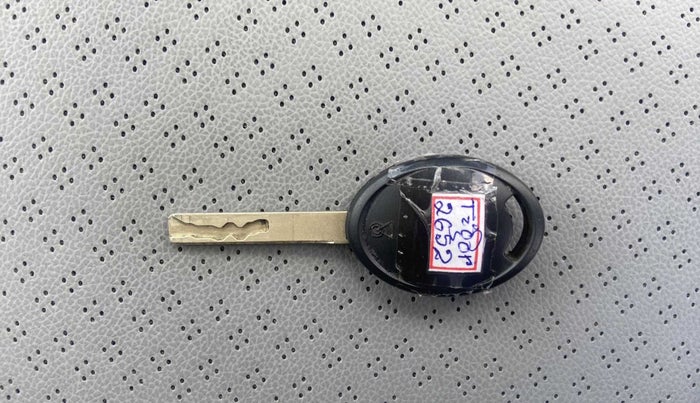 2023 Tata TIGOR XMA PETROL, Petrol, Automatic, 4,216 km, Key Close Up