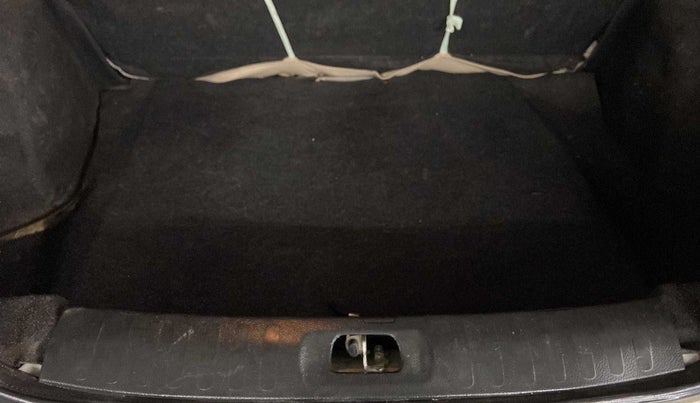 2016 Maruti Swift Dzire VDI ABS, Diesel, Manual, 66,181 km, Boot Inside