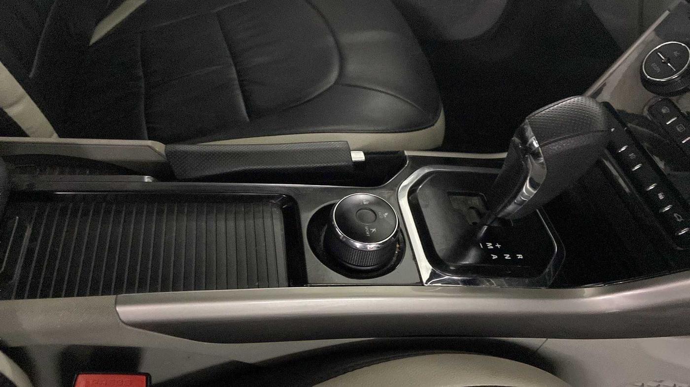 2019 Tata NEXON XZA PLUS PETROL, Petrol, Automatic, 30,309 km, Gear Lever