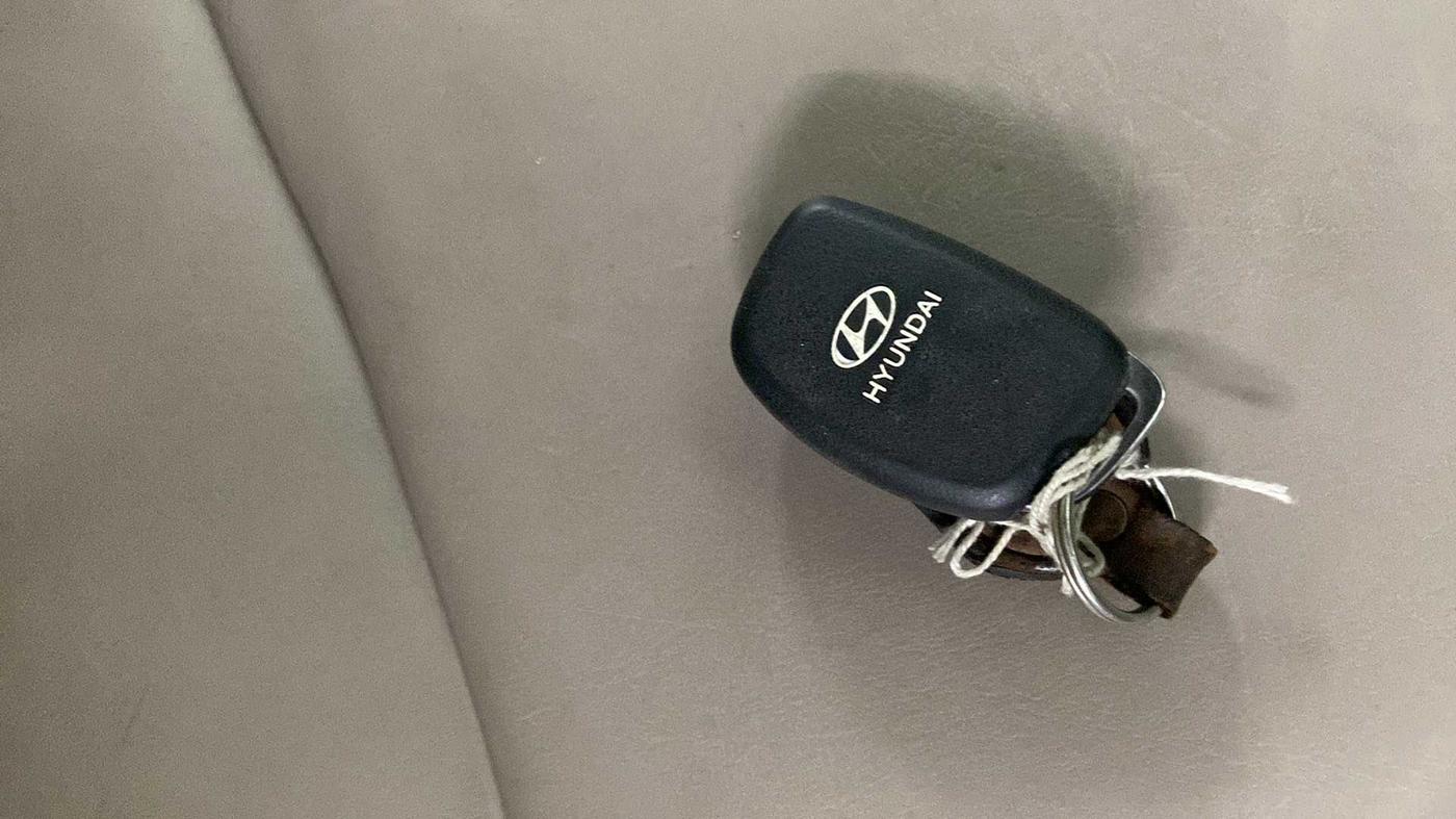 2016 Hyundai Creta SX PLUS 1.6 PETROL, Petrol, Manual, 46,505 km, Key Close Up