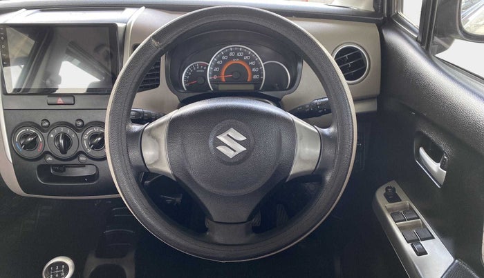 2013 Maruti Wagon R 1.0 VXI, Petrol, Manual, 54,885 km, Steering Wheel Close Up