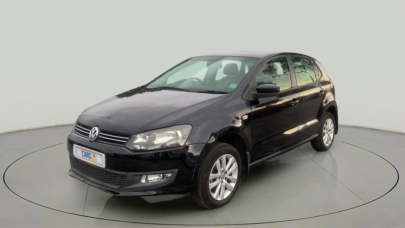2013 Volkswagen Polo HIGHLINE1.2L, Petrol, Manual, 1,05,442 km, Left Front Diagonal