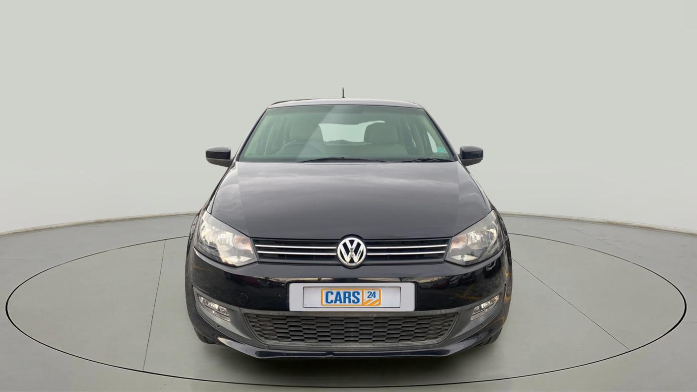 2013 Volkswagen Polo HIGHLINE1.2L, Petrol, Manual, 1,05,442 km, Front