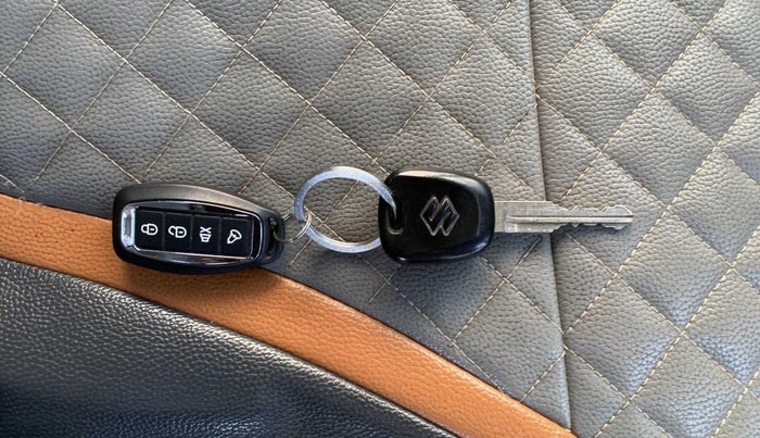 2015 Maruti Ritz VDI, Diesel, Manual, 92,891 km, Key Close Up