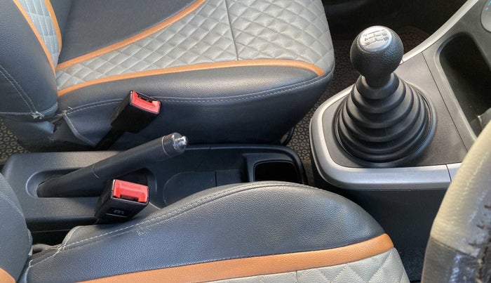 2015 Maruti Ritz VDI, Diesel, Manual, 92,891 km, Gear Lever