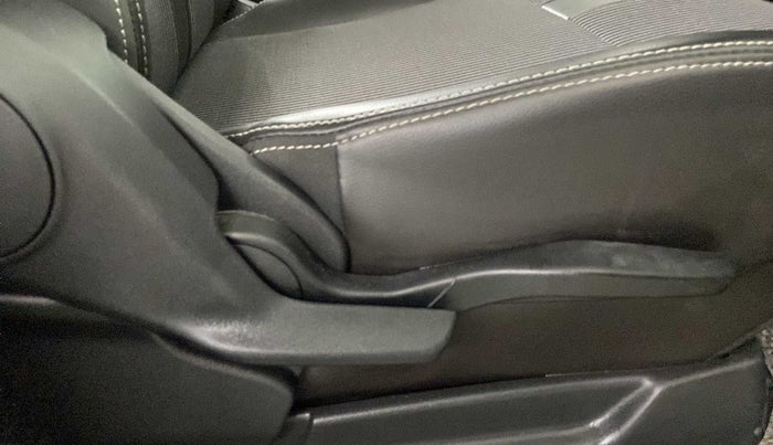 2019 Maruti XL6 ZETA AT, Petrol, Automatic, 21,515 km, Driver Side Adjustment Panel