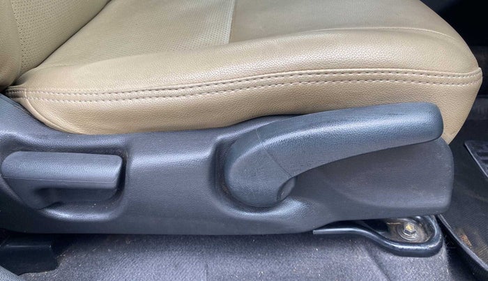 2016 Honda Jazz 1.2L I-VTEC V AT, Petrol, Automatic, 36,431 km, Driver Side Adjustment Panel
