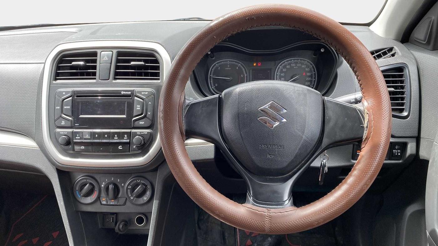 2017 Maruti Vitara Brezza LDI (O), Diesel, Manual, 62,648 km, Steering Wheel Close Up