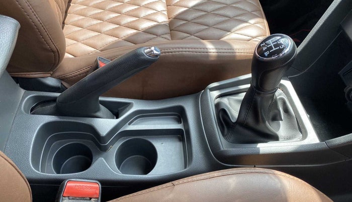 2017 Maruti Vitara Brezza LDI (O), Diesel, Manual, 62,648 km, Gear Lever