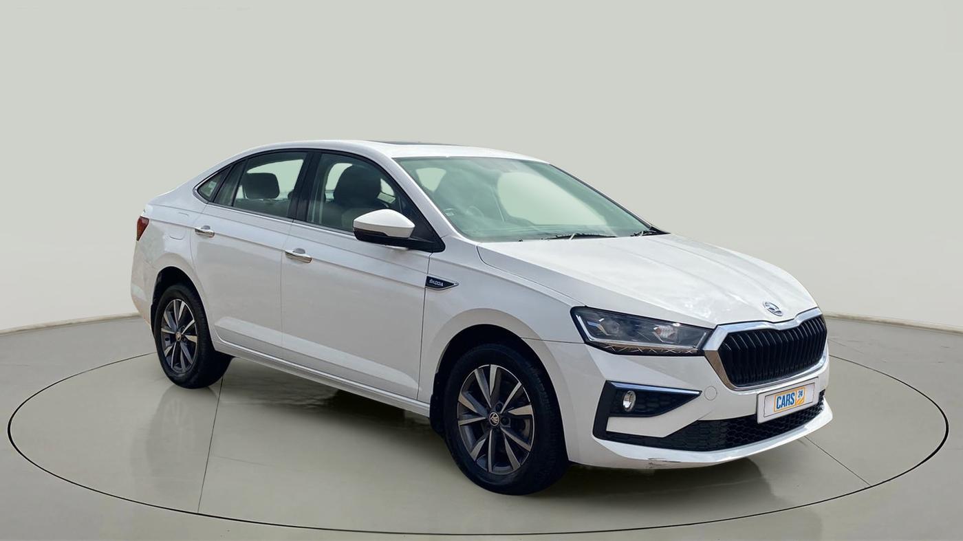 2022 Skoda SLAVIA STYLE 1.5L TSI MT, Petrol, Manual, 12,419 km, SRP