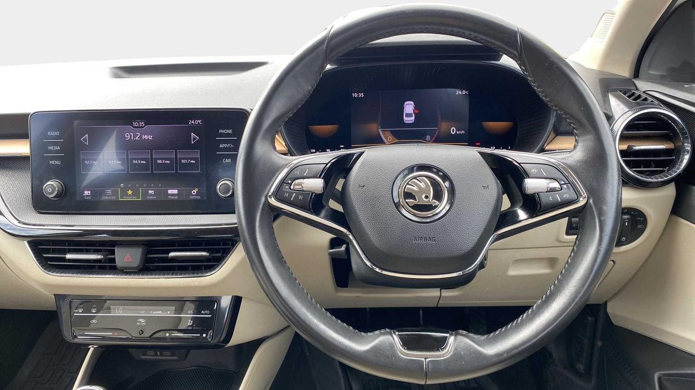 2022 Skoda SLAVIA STYLE 1.5L TSI MT, Petrol, Manual, 12,419 km, Steering Wheel Close Up