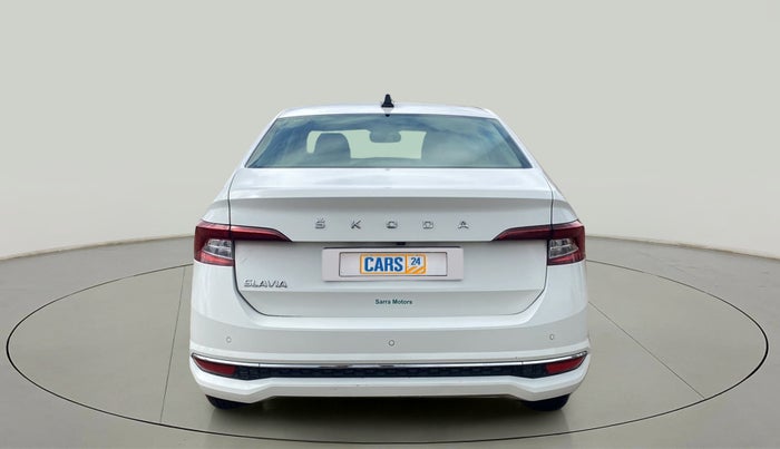 2022 Skoda SLAVIA STYLE 1.5L TSI MT, Petrol, Manual, 12,419 km, Back/Rear