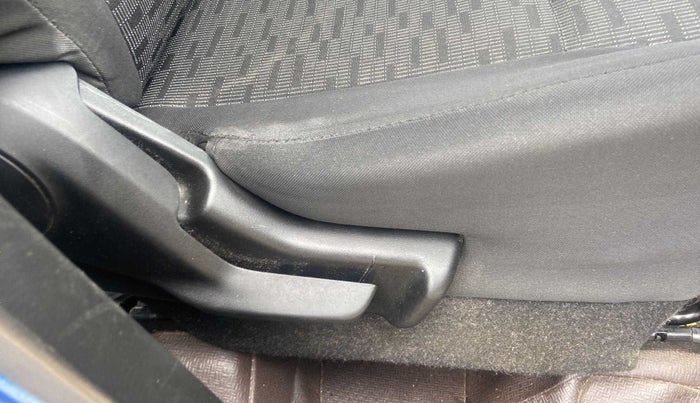 2017 Maruti IGNIS DELTA 1.2 AMT, Petrol, Automatic, 46,507 km, Driver Side Adjustment Panel