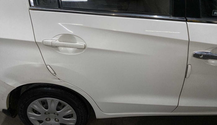 2017 Honda Amaze 1.2L I-VTEC SX, Petrol, Manual, 57,184 km, Right rear door - Minor scratches