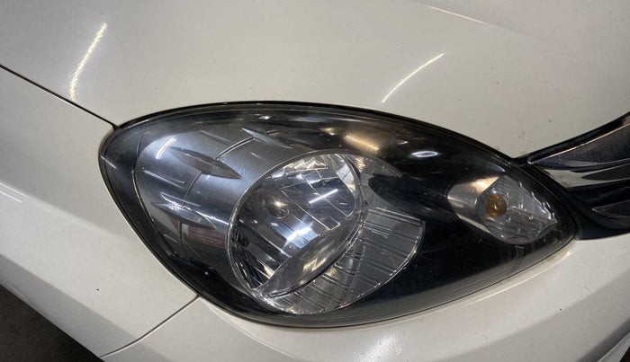 2017 Honda Amaze 1.2L I-VTEC SX, Petrol, Manual, 57,184 km, Right headlight - Minor scratches