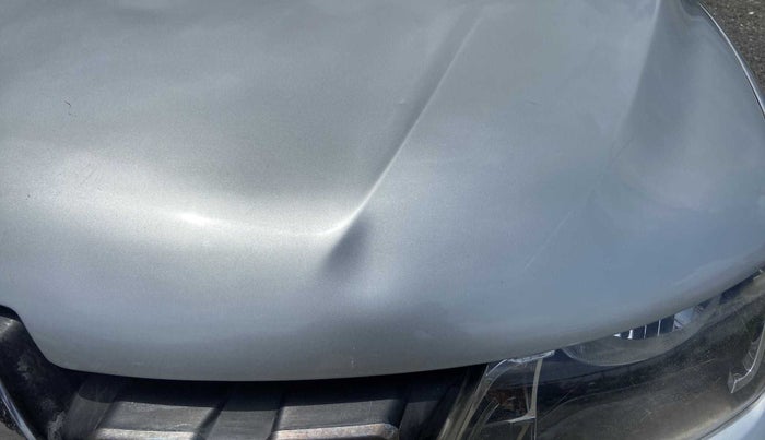 2016 Renault Kwid RXT 1.0 (O), Petrol, Manual, 57,164 km, Bonnet (hood) - Slightly dented