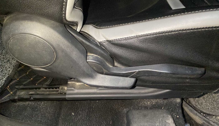 2020 Maruti Baleno ZETA PETROL 1.2, Petrol, Manual, 55,862 km, Driver Side Adjustment Panel