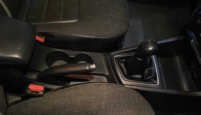 2015 Hyundai Elite i20 MAGNA 1.2, Petrol, Manual, 80,044 km, Gear Lever