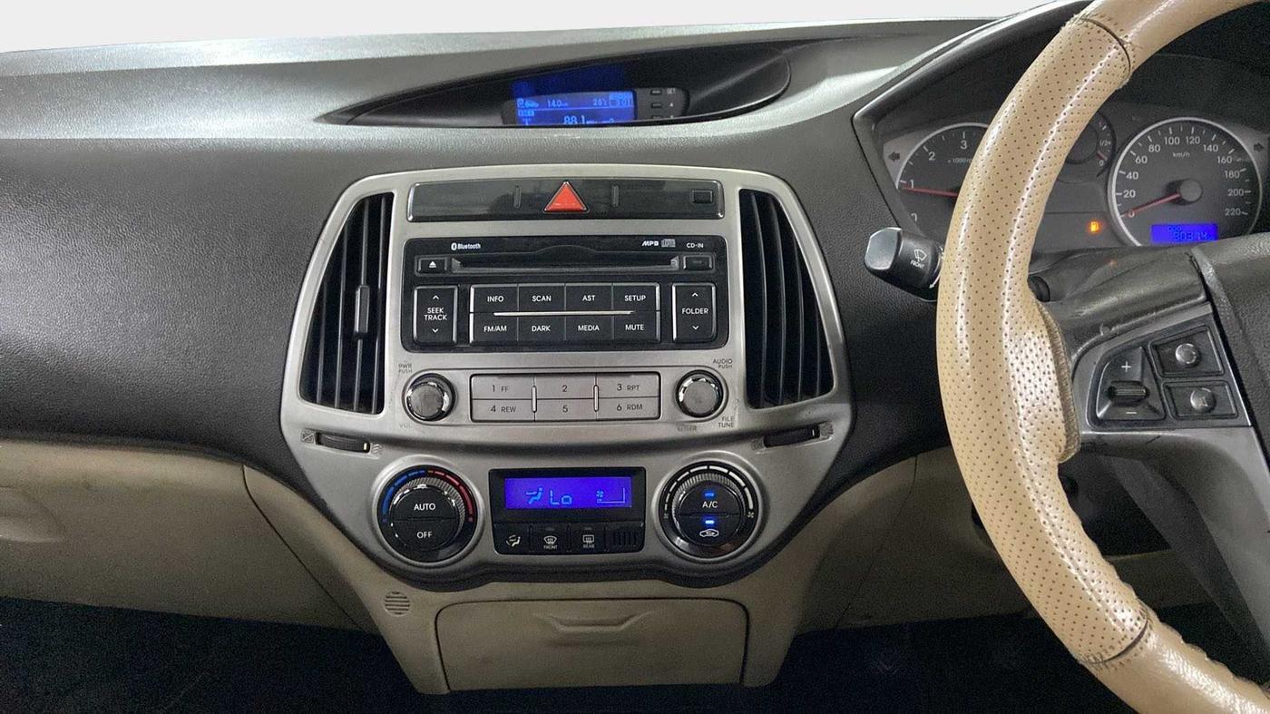 2014 Hyundai i20 SPORTZ 1.4 CRDI, Diesel, Manual, 90,218 km, Air Conditioner