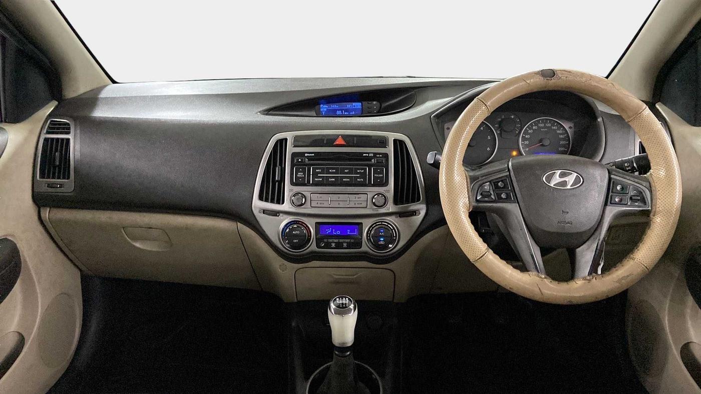 2014 Hyundai i20 SPORTZ 1.4 CRDI, Diesel, Manual, 90,218 km, Dashboard