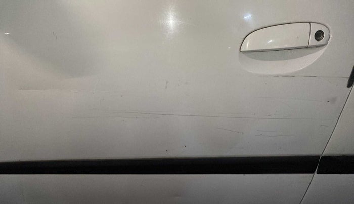 2010 Hyundai i10 MAGNA 1.2, Petrol, Manual, 80,779 km, Front passenger door - Minor scratches