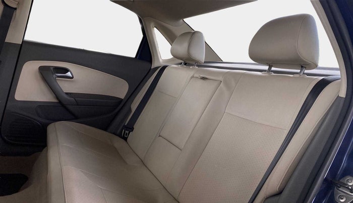 2013 Volkswagen Vento HIGHLINE 1.6 MPI, Petrol, Manual, 52,734 km, Right Side Rear Door Cabin