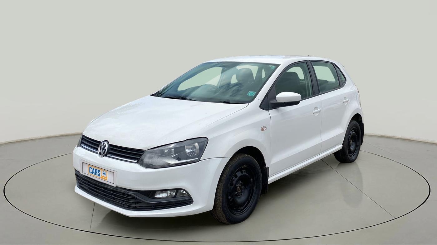 2015 Volkswagen Polo COMFORTLINE 1.2L, Petrol, Manual, 1,00,071 km, Left Front Diagonal