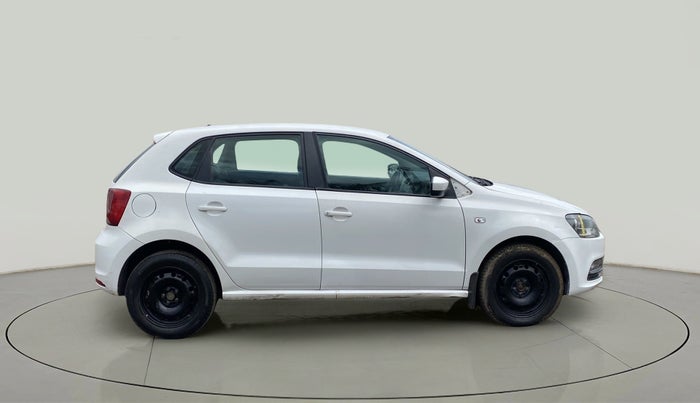 2015 Volkswagen Polo COMFORTLINE 1.2L, Petrol, Manual, 1,00,071 km, Right Side View