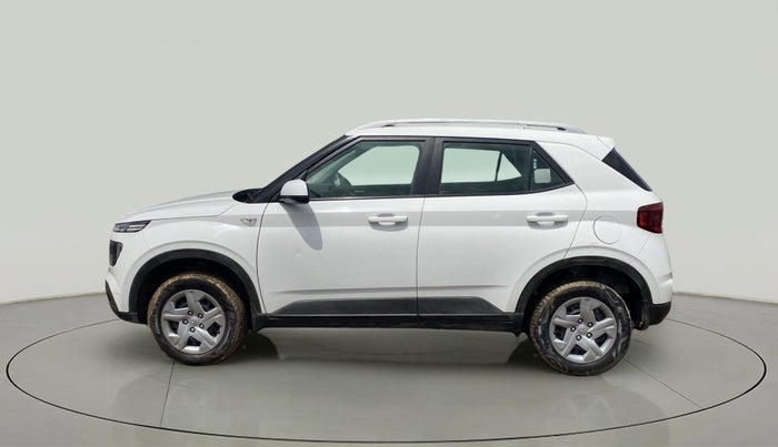 2021 Hyundai VENUE S 1.2, Petrol, Manual, 24,897 km, Left Side