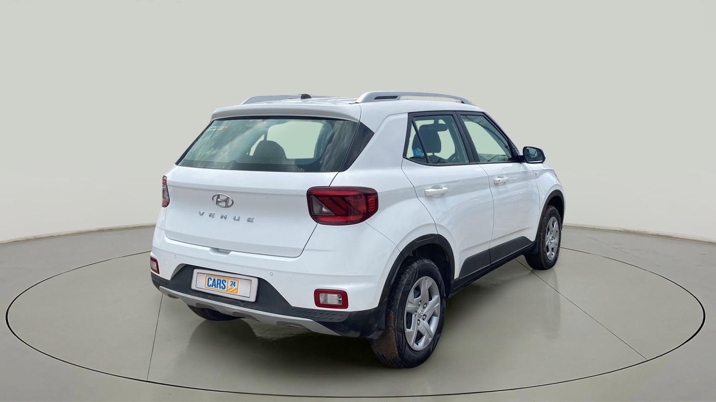 2021 Hyundai VENUE S 1.2, Petrol, Manual, 24,897 km, Right Back Diagonal