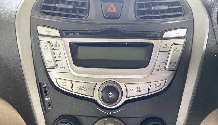 2018 Hyundai Eon MAGNA +, Petrol, Manual, 82,325 km, Infotainment system - Music system not functional