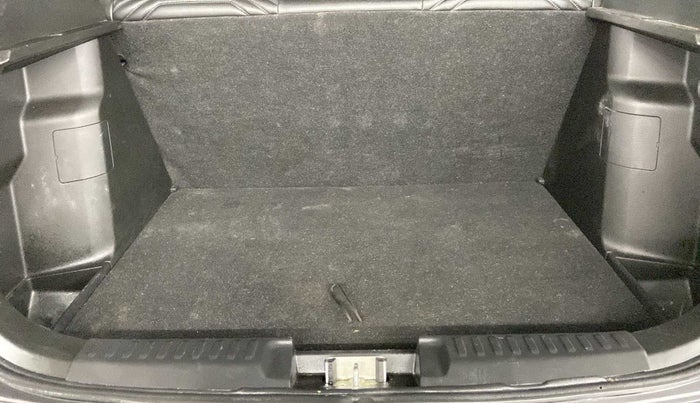 2020 Maruti Vitara Brezza LXI, Petrol, Manual, 10,548 km, Boot Inside