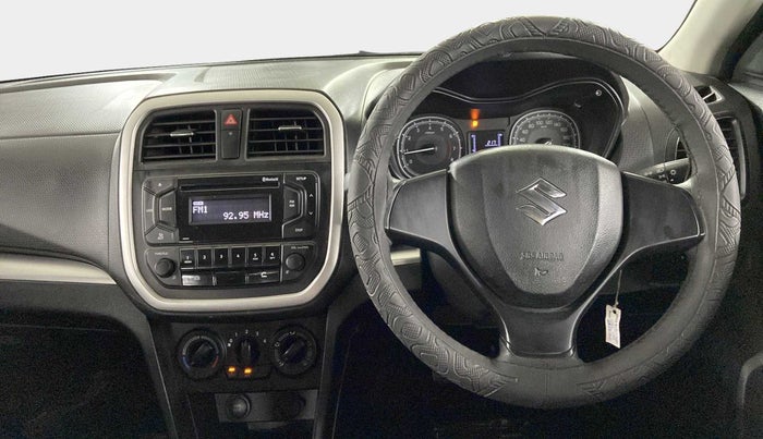 2020 Maruti Vitara Brezza LXI, Petrol, Manual, 10,548 km, Steering Wheel Close Up