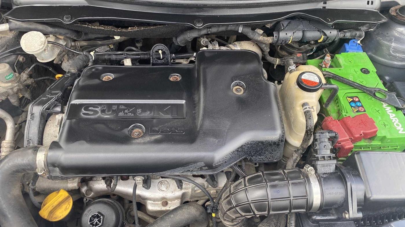 2014 Maruti Swift Dzire VDI, Diesel, Manual, 1,08,111 km, Open Bonet