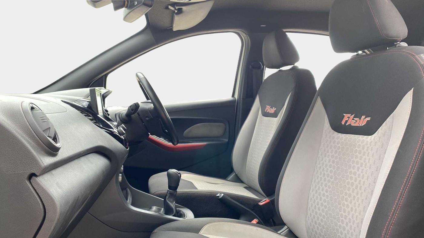 2021 Ford FREESTYLE TITANIUM PLUS 1.2 PETROL, Petrol, Manual, 61,260 km, Right Side Front Door Cabin