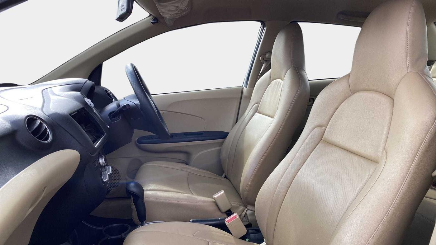 2015 Honda Amaze 1.2L I-VTEC S AT, Petrol, Automatic, 27,097 km, Right Side Front Door Cabin