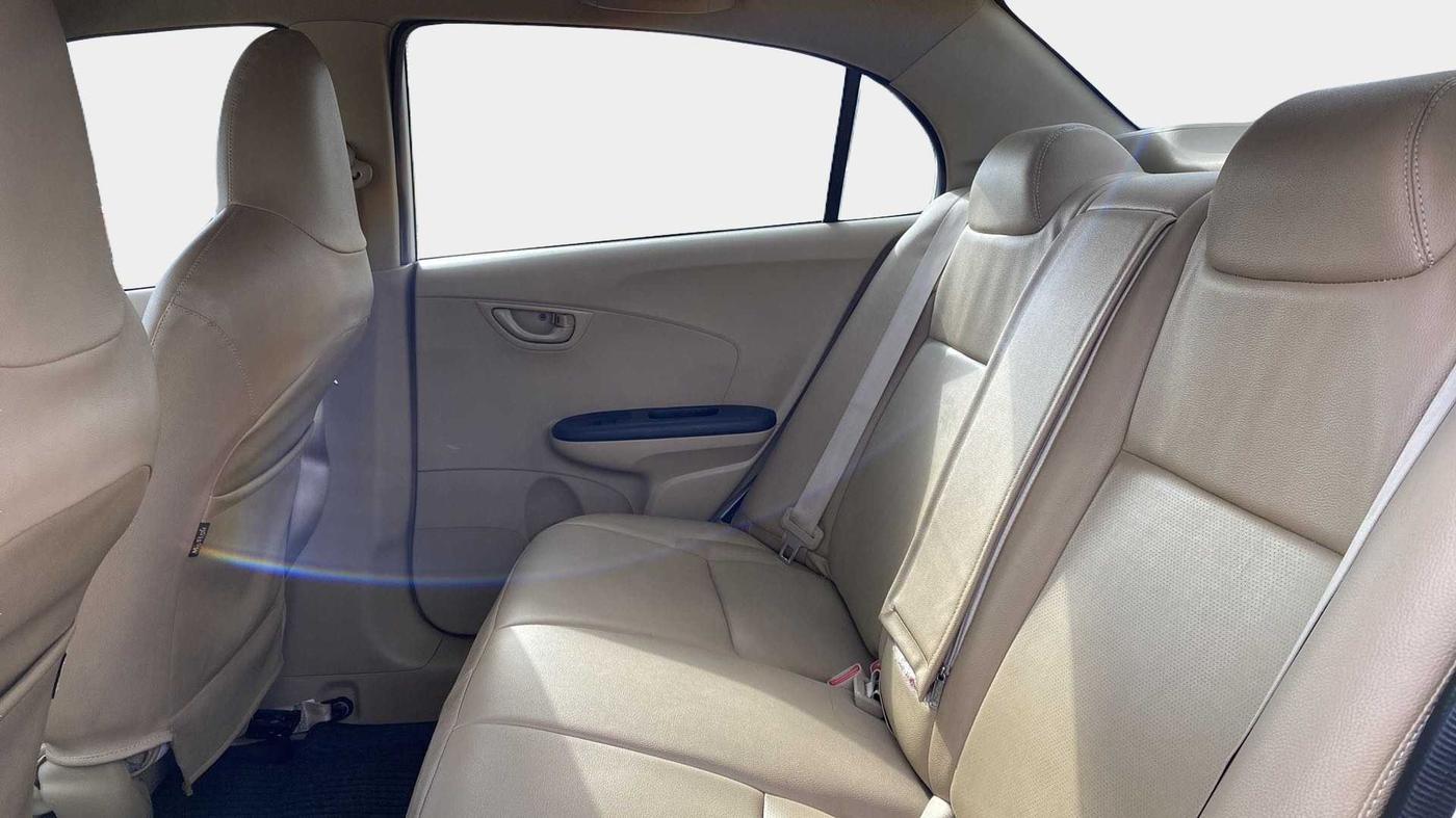 2015 Honda Amaze 1.2L I-VTEC S AT, Petrol, Automatic, 27,097 km, Right Side Rear Door Cabin
