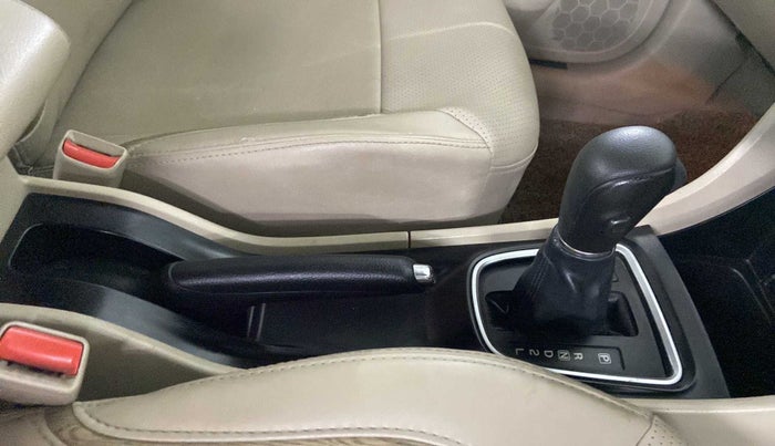 2018 Maruti Ciaz ZETA AT 1.5  SHVS PETROL, Petrol, Automatic, 63,816 km, Gear Lever